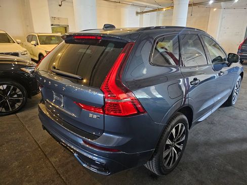 Certified 2024 Volvo XC60 B5 Plus w/ Climate Package AWD/4WD image 4