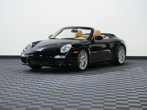 Used 2009 Porsche 911 Carrera S RWD image 3