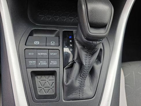 Used 2020 Toyota RAV4 XLE w/ All Weather Liner Package image 27