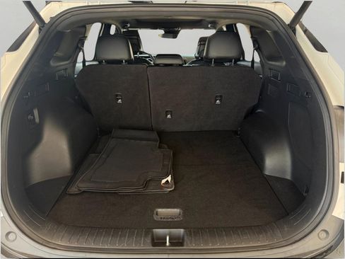 Used 2024 Kia Sportage X-Pro image 16