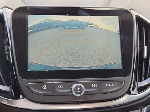 Used 2018 Chevrolet Volt Premier w/ Driver Confidence Package image 25