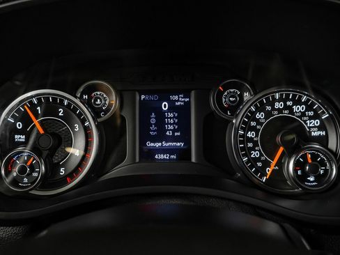 Used 2020 RAM 3500 Tradesman AWD/4WD image 19