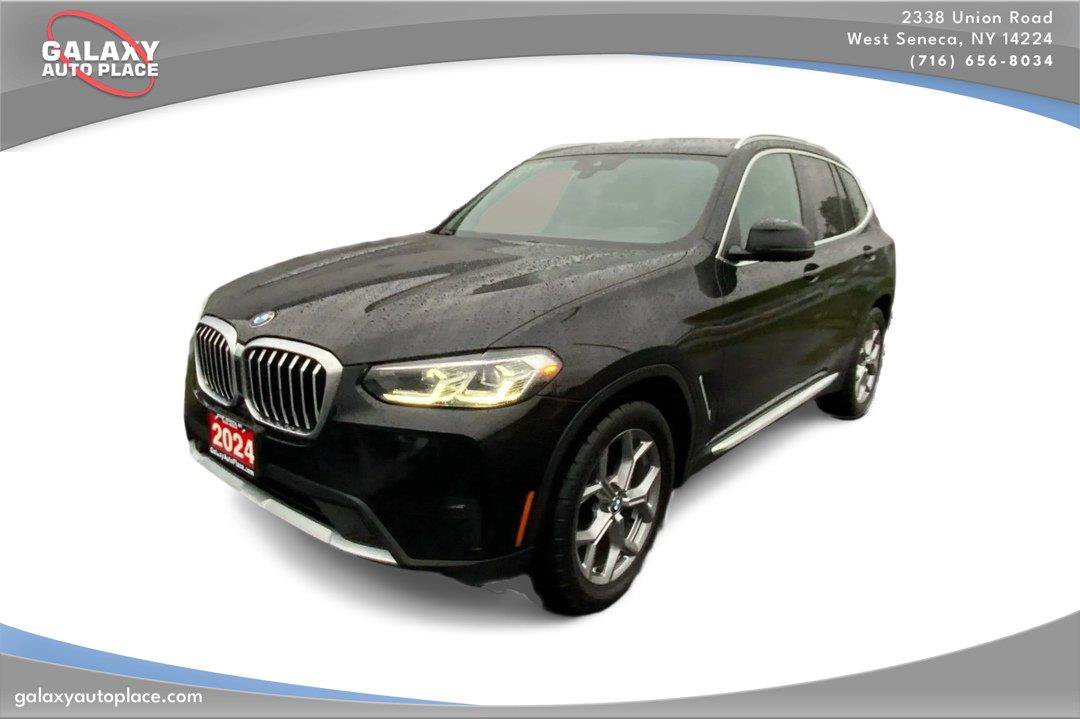 Used 2024 BMW X3 xDrive30i AWD/4WD image 1