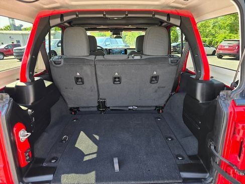 Used 2024 Jeep Wrangler Sport S AWD/4WD image 26