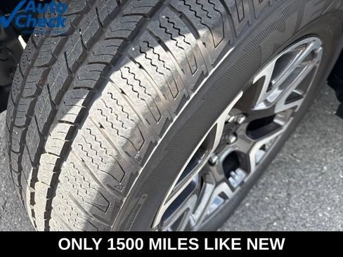 Used 2026 RAM 1500 Laramie AWD/4WD image 6