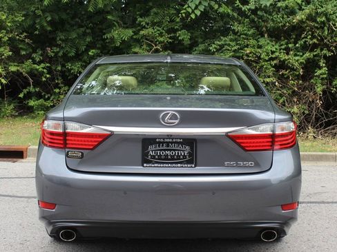 Used 2015 Lexus ES 350 w/ Luxury Package FWD image 6