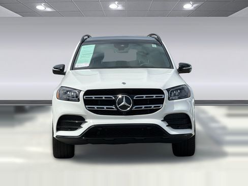 Used 2023 Mercedes-Benz GLS 450 4MATIC image 5