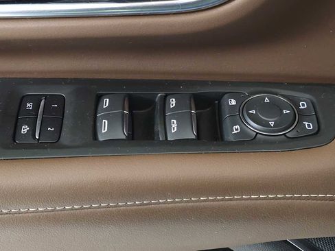 Used 2022 Chevrolet Tahoe High Country image 24