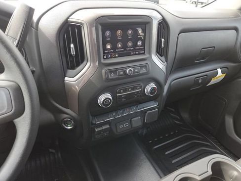 New 2026 GMC Sierra 2500 Pro w/ Convenience Package image 33