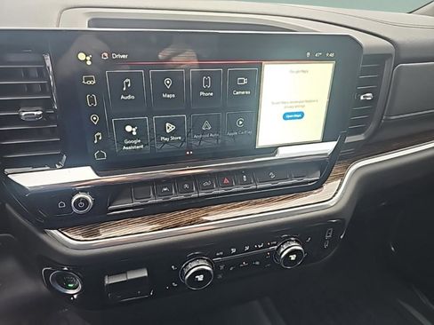 Used 2024 GMC Sierra 1500 Elevation image 26