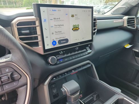 New 2026 Toyota Tundra Limited AWD/4WD image 22