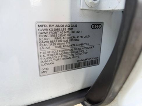 Used 2023 Audi Q7 3.0T Prestige image 23