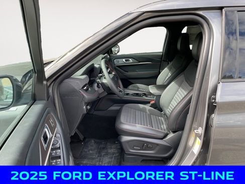 New 2025 Ford Explorer ST-Line image 9