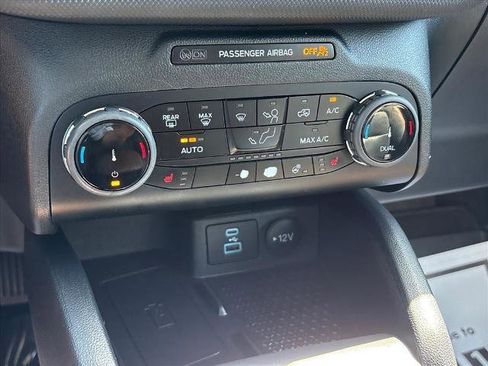 Used 2022 Ford Bronco Sport Outer Banks w/ Tech Package AWD/4WD image 15