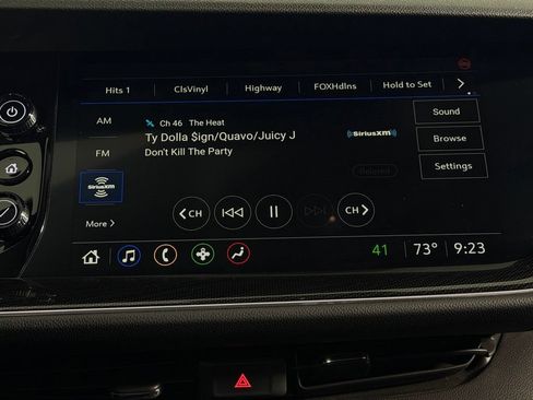 Used 2023 Buick Envision Preferred FWD image 17