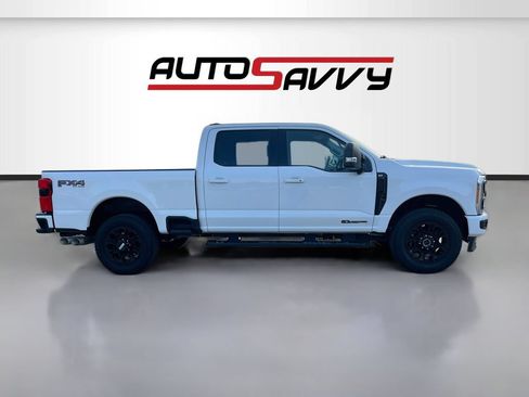 Used 2025 Ford F250 XLT w/ Black Appearance Package AWD/4WD image 8