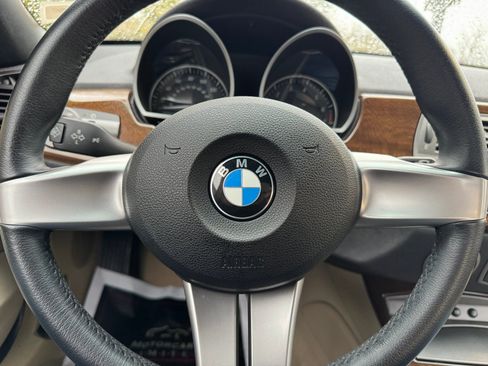 Used 2003 BMW Z4 2.5i image 30