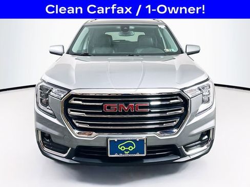 Used 2023 GMC Terrain SLT AWD/4WD image 2