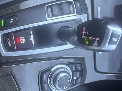 Used 2012 BMW 528i Sedan image 30