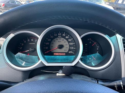 Used 2010 Toyota Tacoma PreRunner RWD image 25