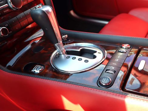 Used 2006 Bentley Flying Spur Flying Spur AWD/4WD image 31