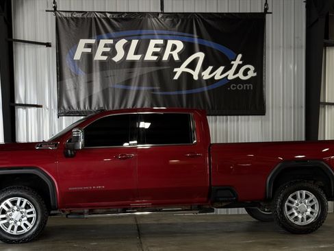 Used 2020 GMC Sierra 2500 SLE w/ SLE Convenience Package AWD/4WD image 2