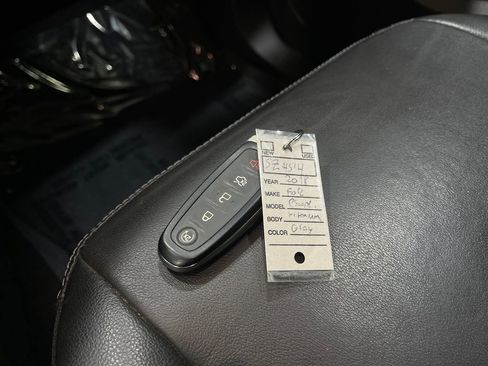 Used 2018 Ford Escape Titanium w/ Ford Safe & Smart Package image 37