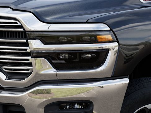 New 2025 RAM 2500 Laramie w/ Towing Technology Group AWD/4WD image 19