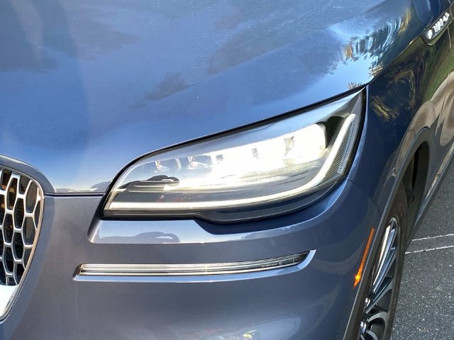 Certified 2021 Lincoln Aviator Reserve w/ Equipment Group 201A AWD/4WD image 5