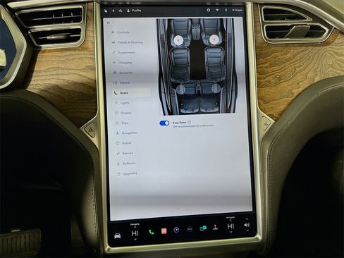 Used 2017 Tesla Model X 100D image 37