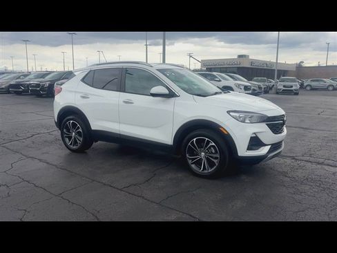 Certified 2023 Buick Encore GX Select FWD image 2