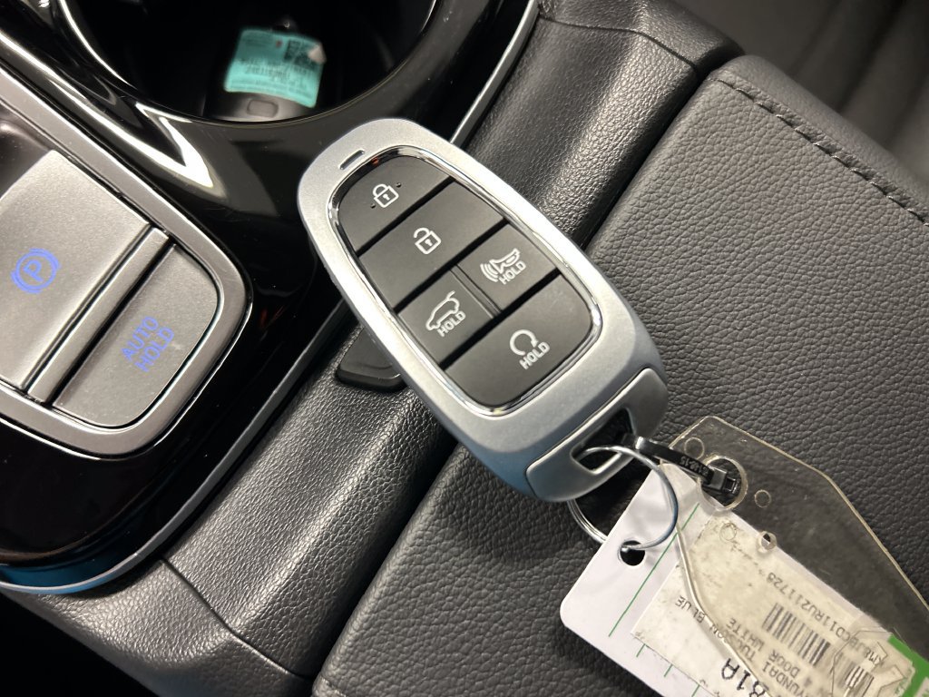 Used 2024 Hyundai Tucson Blue AWD/4WD image 20