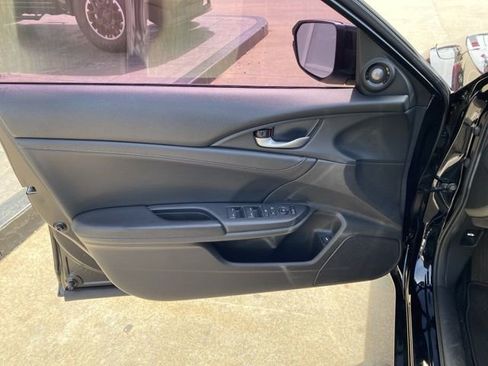 Used 2019 Honda Insight Touring image 17