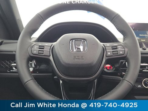 Used 2025 Honda Accord Sport image 24