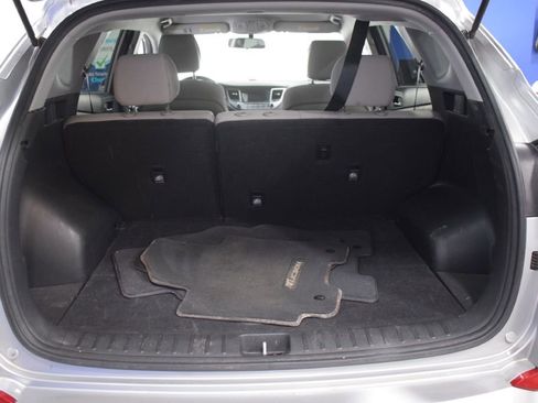 Used 2017 Hyundai Tucson SE image 14