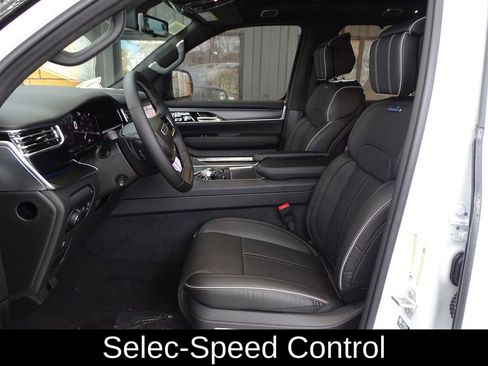 New 2024 Jeep Grand Wagoneer Series II w/ Quick Order Packagew 28T image 14