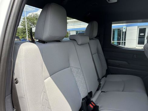 Used 2026 Toyota Tacoma SR5 RWD image 31