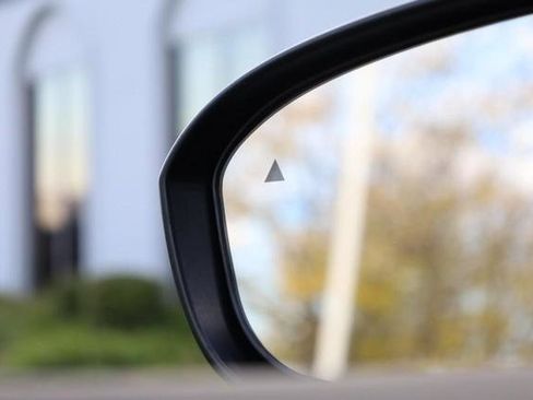 New 2026 Nissan Kicks SR w/ SR Premium Package image 22