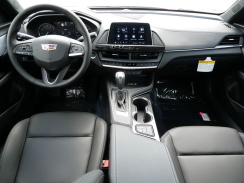 New 2026 Cadillac CT4 Luxury image 11