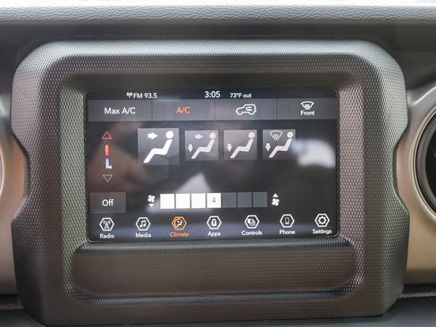 Used 2022 Jeep Wrangler Sport image 16