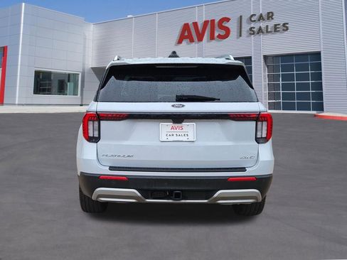 Used 2025 Ford Explorer Platinum w/ LUX Leather Package AWD/4WD image 5