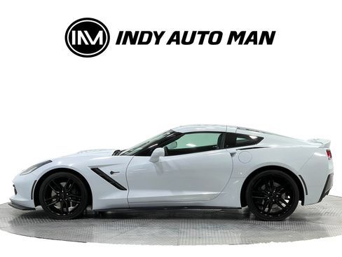 Used 2019 Chevrolet Corvette Stingray Coupe RWD image 7