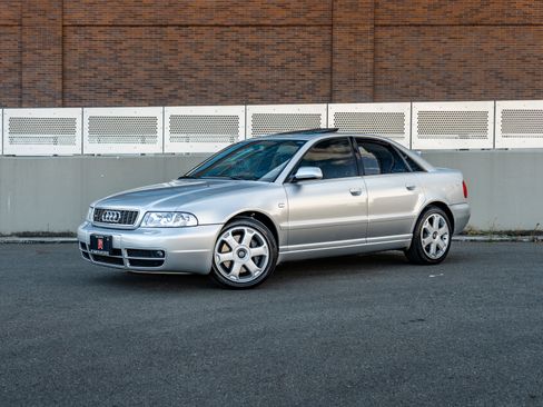 Used 2002 Audi S4 Sedan image 2
