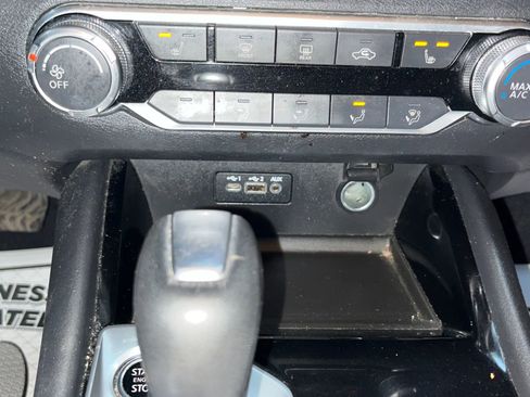 Used 2021 Nissan Altima 2.5 SV w/ SV Premium Package image 40