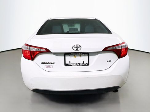 Used 2016 Toyota Corolla LE image 6