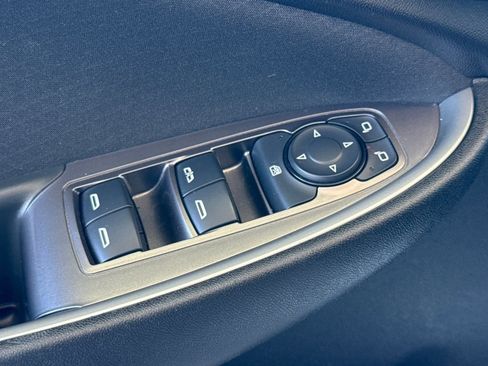 Used 2023 Chevrolet Malibu LT FWD image 12