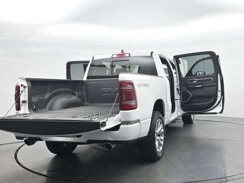 Used 2023 RAM 1500 Laramie AWD/4WD image 50