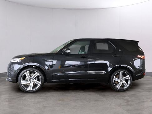 Used 2025 Land Rover Discovery Metropolitan Edition AWD/4WD image 7
