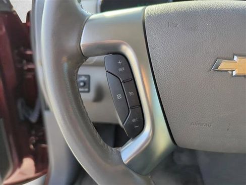Used 2017 Chevrolet Traverse LT image 14