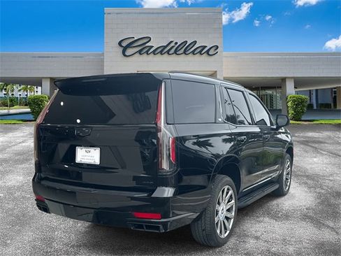 Certified 2023 Cadillac Escalade Premium Luxury Platinum w/ Heavy-Duty Trailer Package image 6